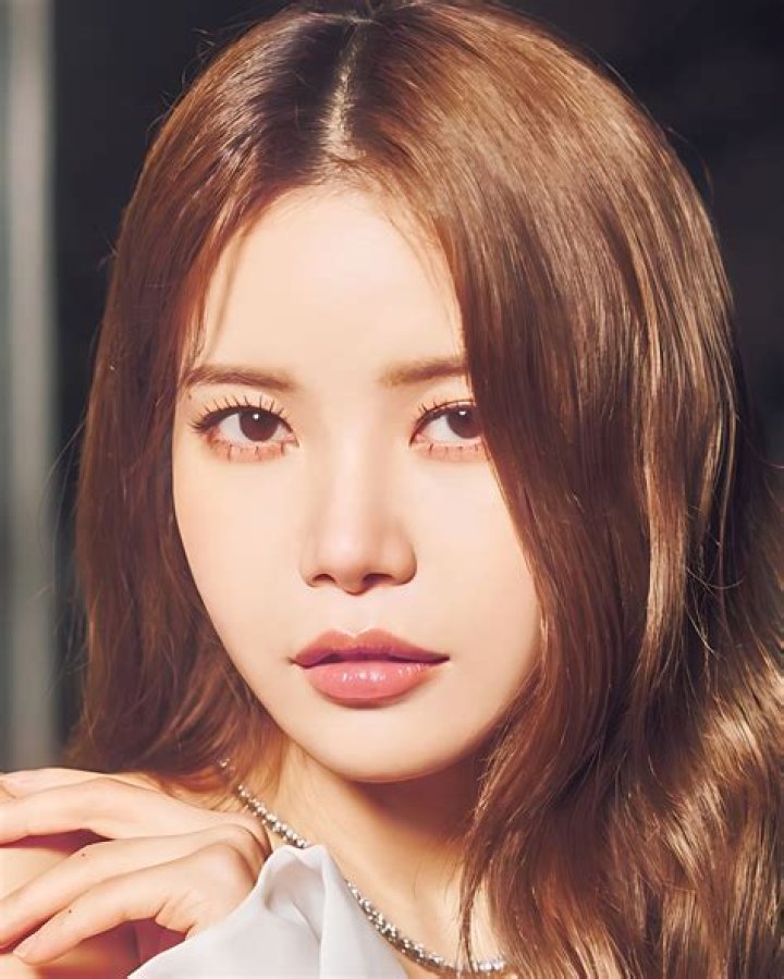 Solar (Mamamoo)
