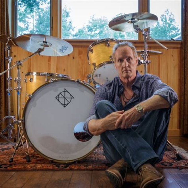 Stan Lynch