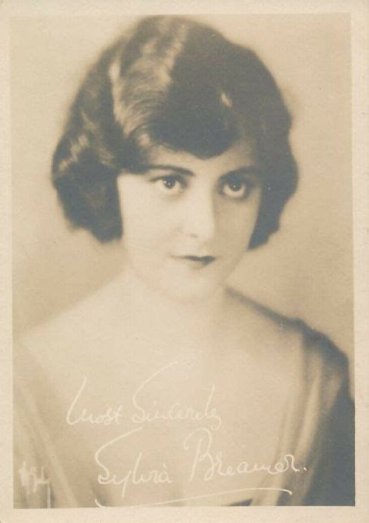 Sylvia Breamer