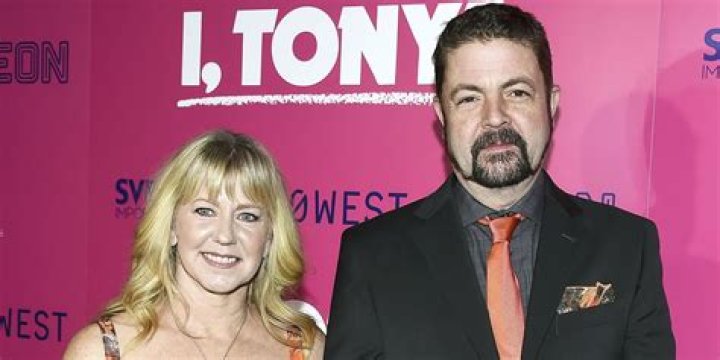Tonya Harding- Wiki, Net Worth, Husband, Height