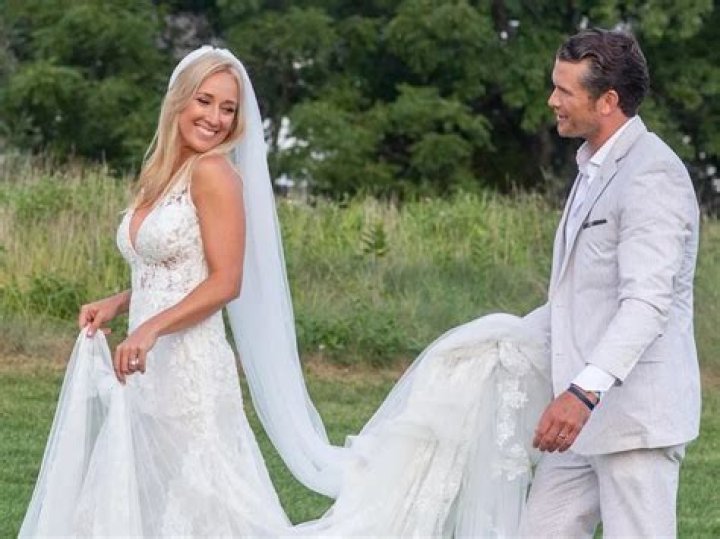 Where Is Samantha Hegseth, Ex-Wife Of Pete Hegseth, Now? Her Wedded Life & Divorce