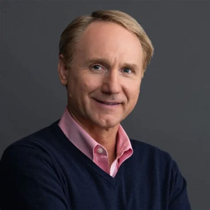 Who is Dan Brown? Wiki, Wife, Height, Net Worth, Career