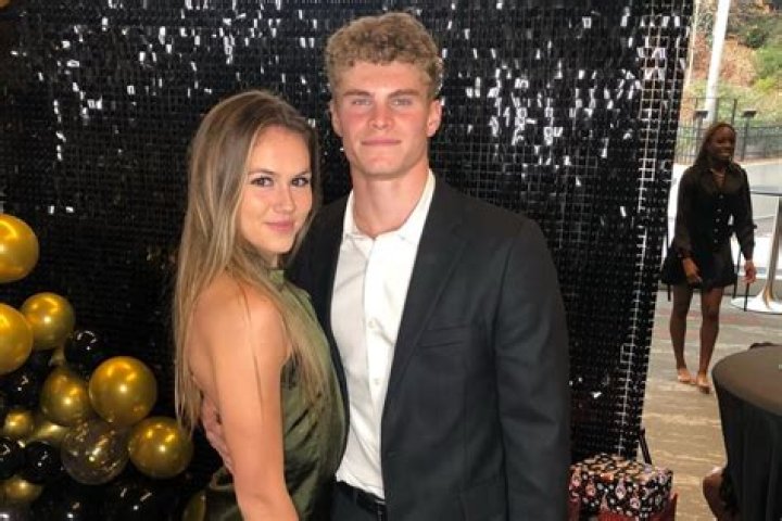 Who Is Sophia Baker | Matthew Boling Girlfriend | Age Gap And Family Ethnicity