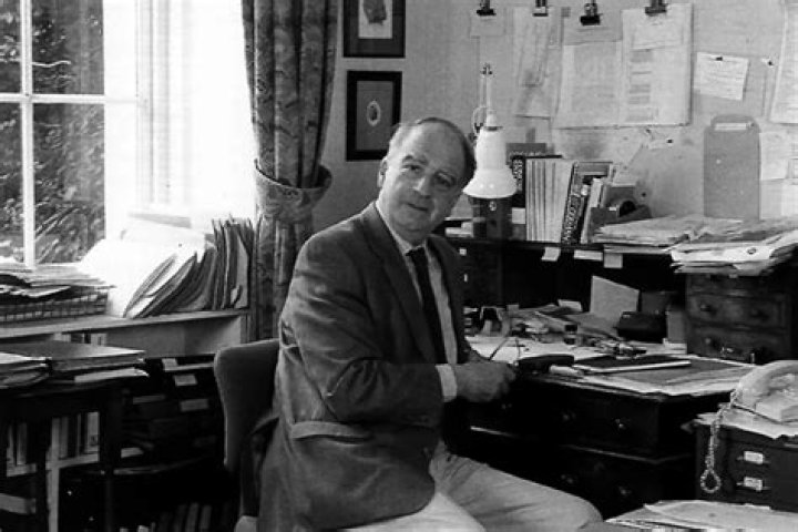 William Thomas