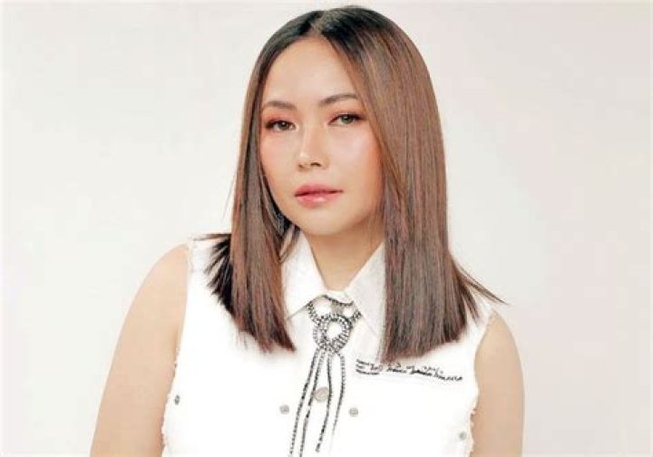 Yeng Constantino